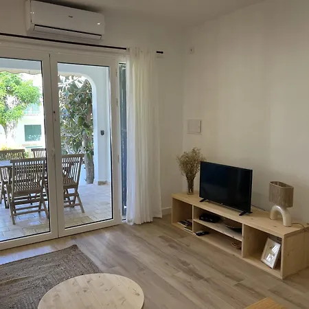 Apartment Coach House By Som Menorca *