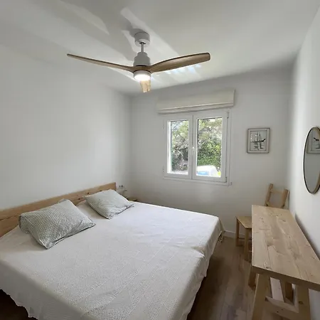 Coach House By Som Menorca Apartment